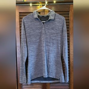 Grey fitted golf shirt